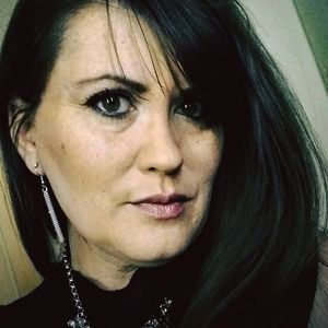 Meet your Posher, Carolyn chelle